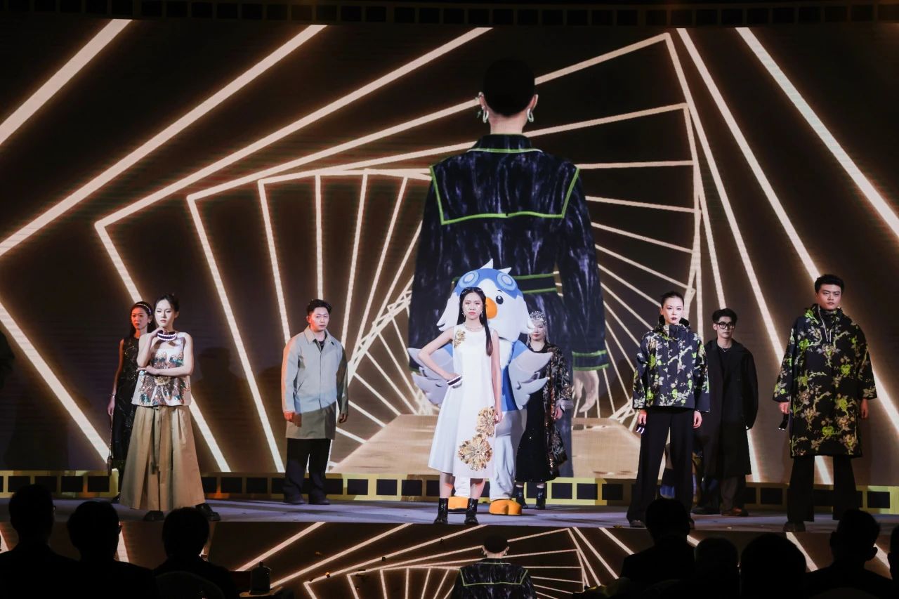 83d5e8d574479bc147368bdd4bba77f9.jpg 83d5e8d574479bc147368bdd4bba77f9.jpg